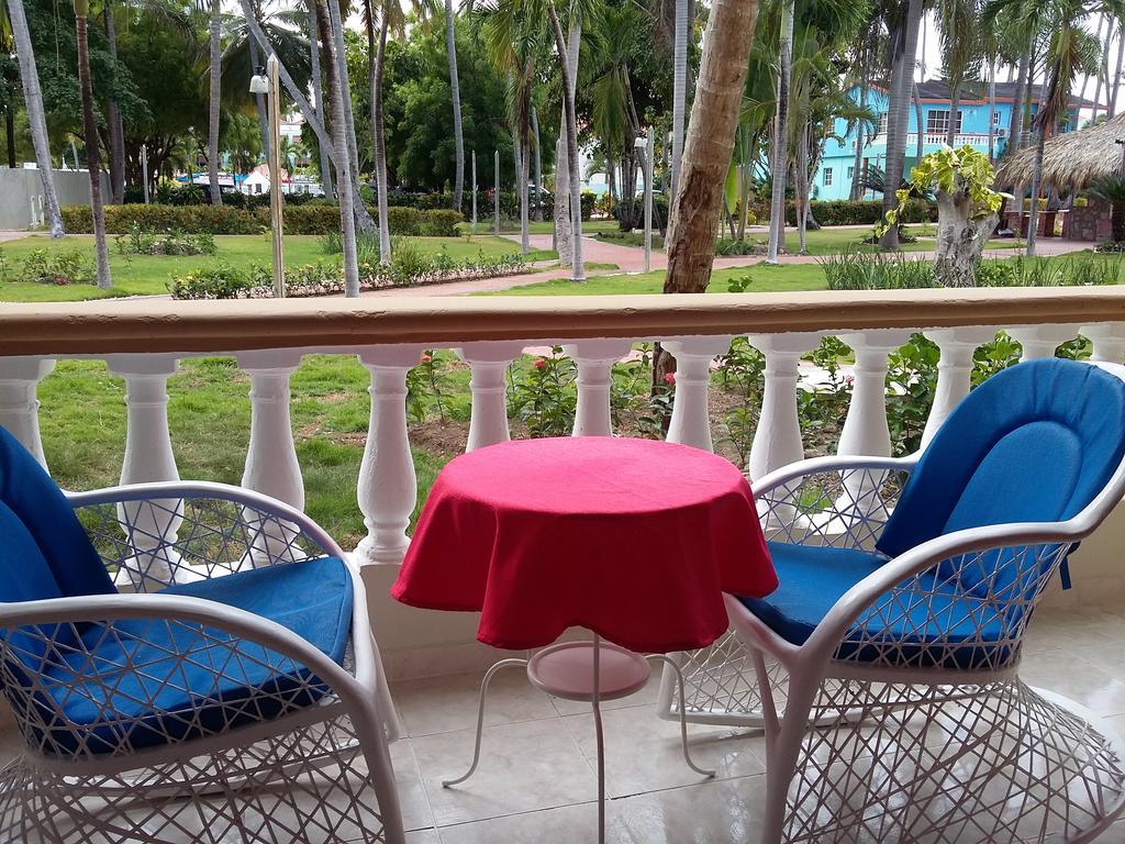 פונטה קאנה Hotel Cortecito Inn Bavaro מראה חיצוני תמונה
